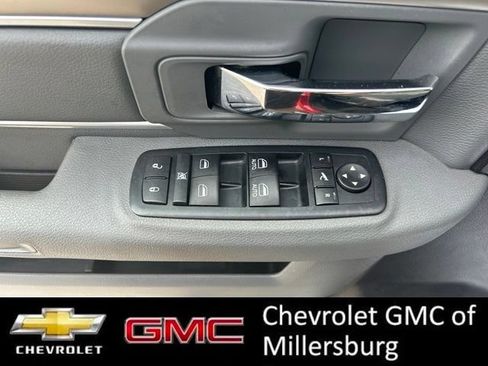 Used 2016 RAM 2500 Power Wagon w/ Luxury Group AWD/4WD image 15