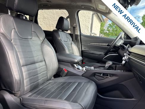 Used 2025 Kia Telluride SX Prestige AWD/4WD image 9