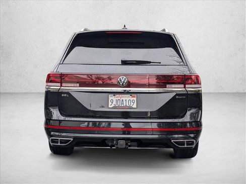 Used 2024 Volkswagen Atlas SEL Premium R-Line image 7