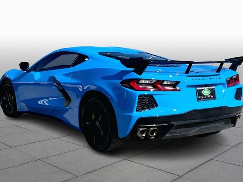 Used 2022 Chevrolet Corvette 3LT w/ Z51 Performance Package image 11