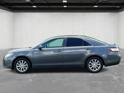 Used 2010 Toyota Camry Hybrid FWD image 8