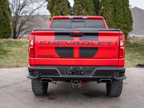 Used 2021 Chevrolet Silverado 1500 LT Trail Boss w/ Convenience Package II image 6