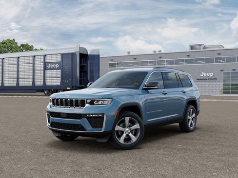 New 2026 Jeep Grand Cherokee L Limited RWD image 1