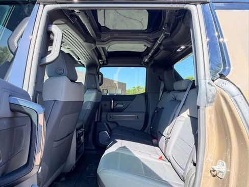 Used 2025 GMC Hummer EV 2X AWD/4WD image 14
