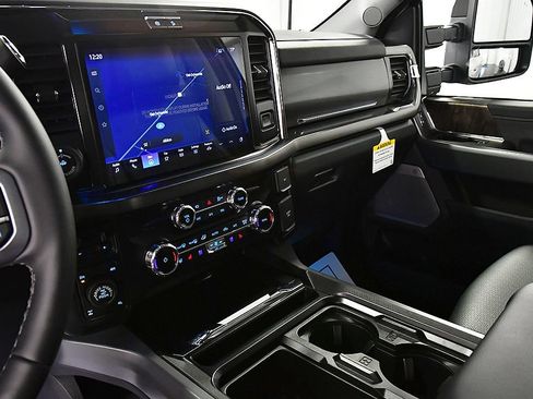 New 2026 Ford F350 Lariat w/ Tremor Off-Road Package AWD/4WD image 23