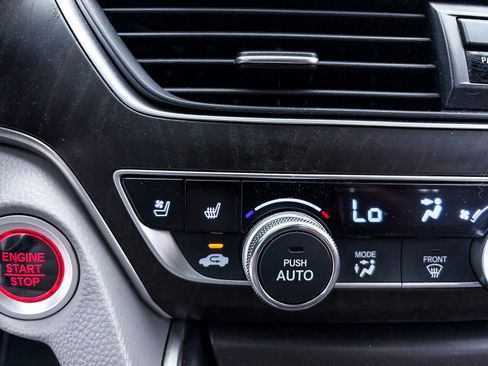 Used 2019 Honda Accord Touring image 23