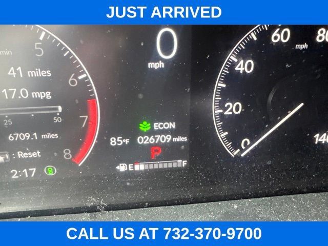 Used 2025 Honda Pilot TrailSport image 14