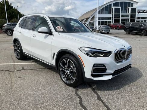 Used 2020 BMW X5 sDrive40i w/ Luxury Seating Package RWD image 3