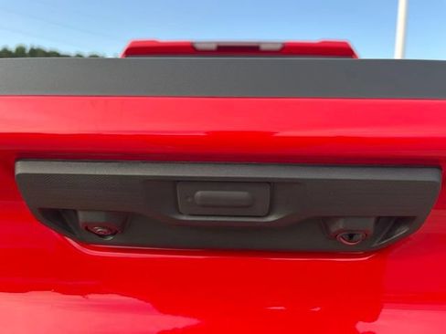 New 2026 Chevrolet Silverado 1500 Custom RWD image 7