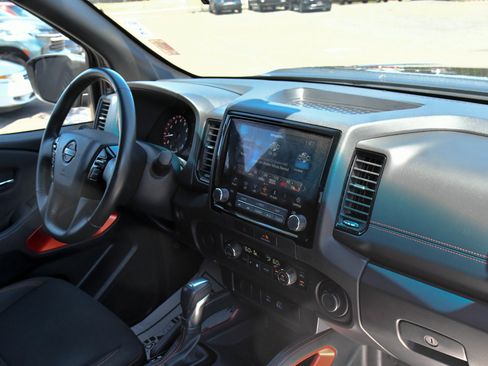 Used 2022 Nissan Frontier Pro-X RWD image 44