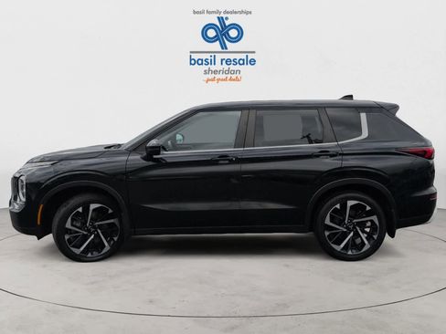 Used 2022 Mitsubishi Outlander SE image 6