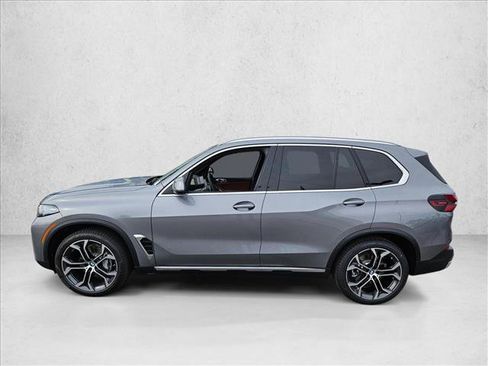 New 2026 BMW X5 xDrive40i AWD/4WD image 5