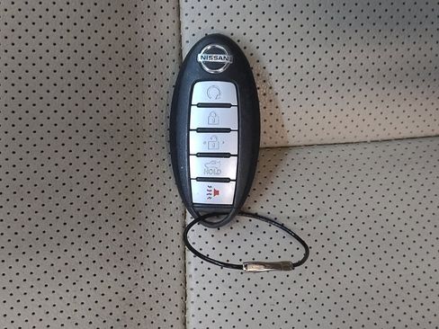 Used 2015 Nissan Altima 2.5 SL w/ Technology Package image 32