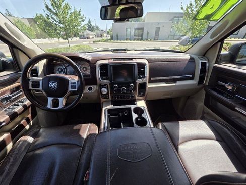 Used 2014 RAM 1500 Laramie Longhorn w/ Convenience Group AWD/4WD image 10