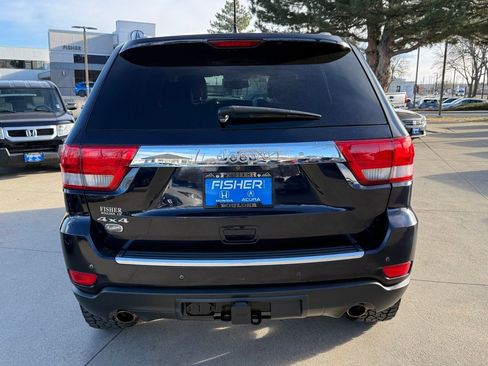 Used 2011 Jeep Grand Cherokee Overland image 5