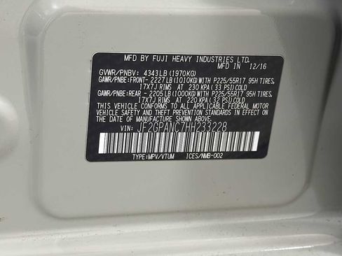 Used 2017 Subaru Crosstrek 2.0i Limited image 11