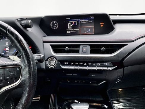 Used 2019 Lexus UX 200 F Sport w/ F Sport Premium Package image 9