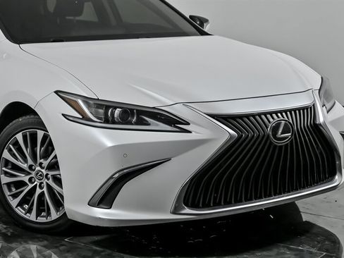 Used 2021 Lexus ES 350 350 image 2