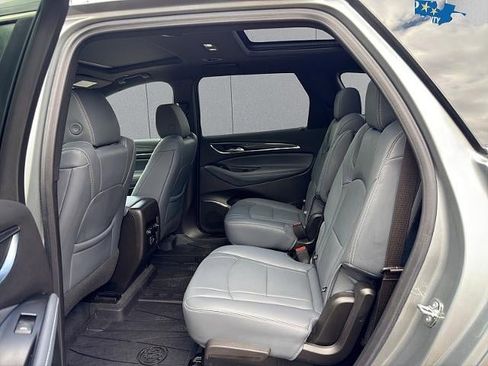 Used 2023 Buick Enclave Essence w/ Experience Buick Package AWD/4WD image 22