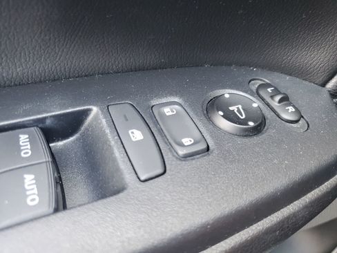 Used 2020 Honda CR-V EX-L image 25