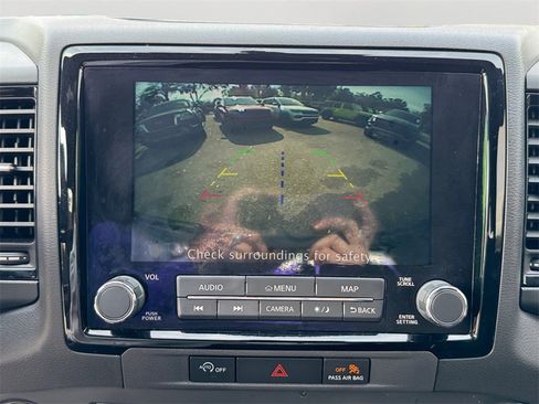 Used 2023 Nissan Frontier PRO-4X w/ Technology Package image 26