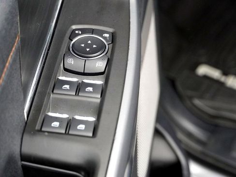 Used 2024 Ford F150 Lariat w/ FX4 Off-Road Package image 39