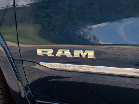 Used 2022 RAM 1500 Limited AWD/4WD image 13