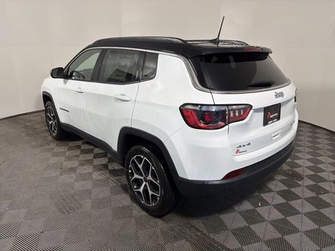 New 2026 Jeep Compass Limited w/ Sun, Sound & Navigation Group image 4