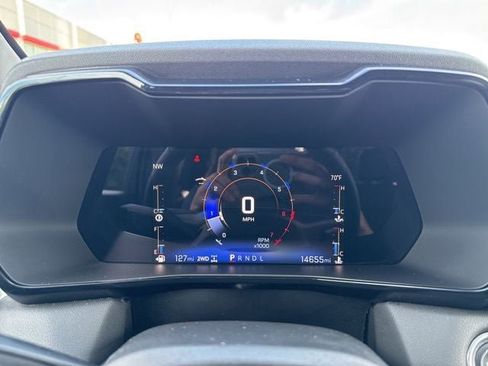 Used 2023 Chevrolet Colorado LT w/ LT Convenience Package III AWD/4WD image 26