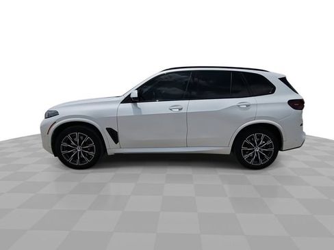 Used 2025 BMW X5 xDrive40i w/ Executive Package AWD/4WD image 5