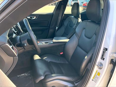 Certified 2024 Volvo S60 B5 Ultimate image 8