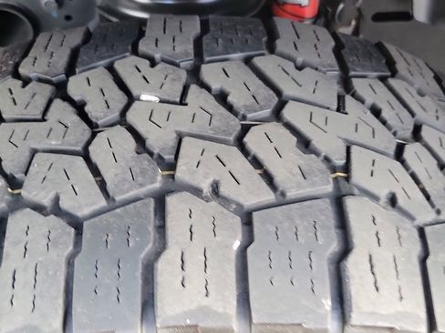 Certified 2022 Jeep Gladiator Rubicon w/ Cold Weather Group image 25