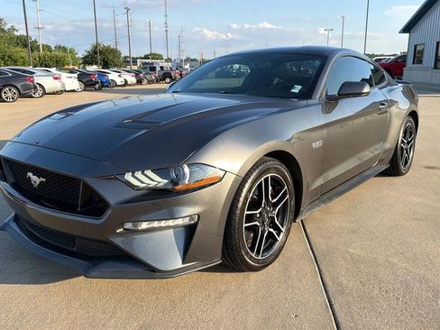 Used 2020 Ford Mustang GT w/ Equipment Group 301A RWD image 3