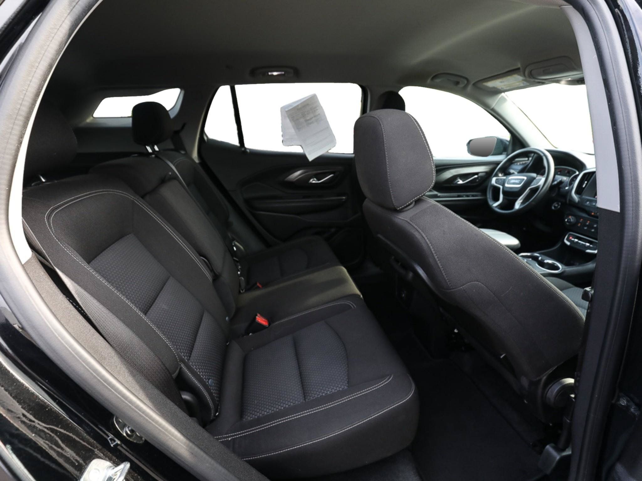 Used 2024 GMC Terrain SLE AWD/4WD image 23
