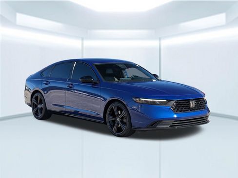 Used 2023 Honda Accord Sport image 8