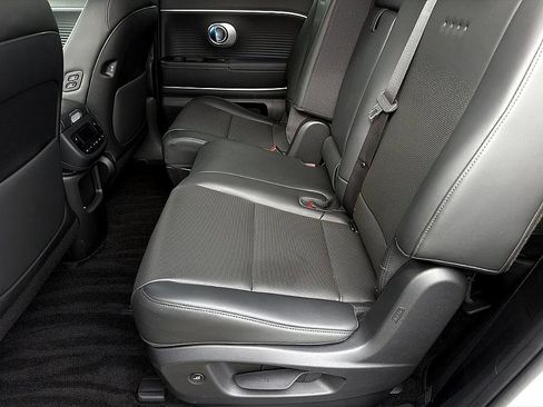 New 2026 Hyundai Ioniq 9 SEL image 7