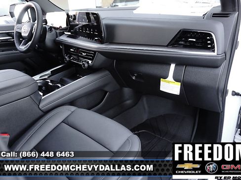 New 2026 Chevrolet Suburban LT w/ Comfort Package image 13