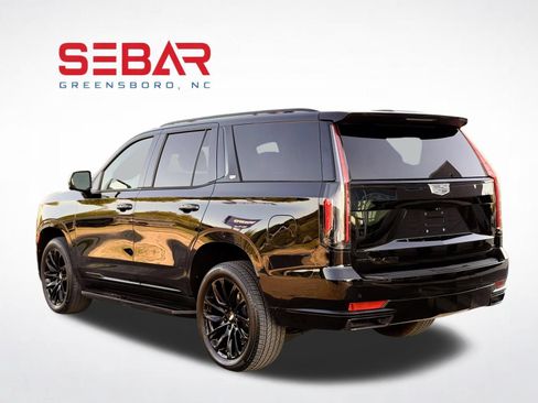 Used 2021 Cadillac Escalade Sport w/ LPO, ONYX Package AWD/4WD image 9