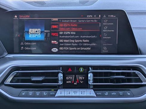 Used 2022 BMW X6 xDrive40i w/ Premium Package image 15