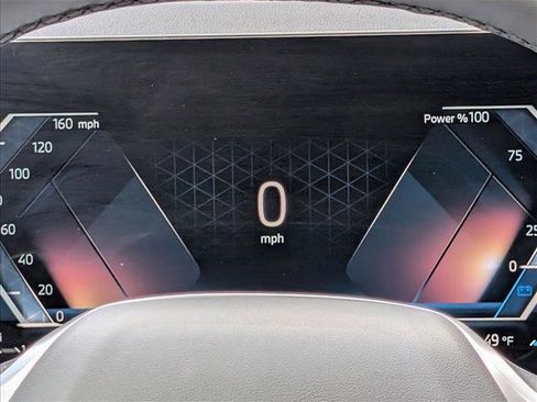 Used 2025 BMW 330i xDrive Sedan w/ Convenience Package image 11