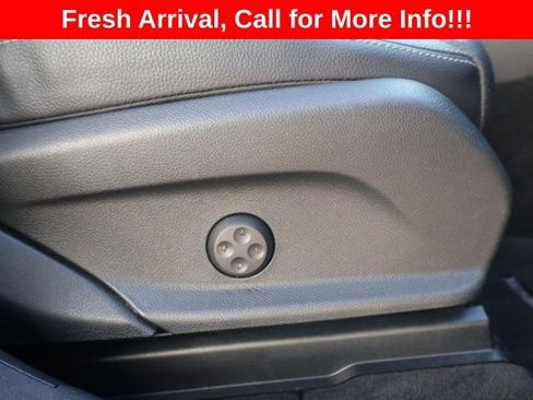 Used 2021 Mercedes-Benz GLC 300 4MATIC image 10
