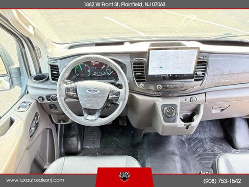 Used 2022 Ford E-Transit Medium Roof w/ Load Area Protection Package RWD image 16