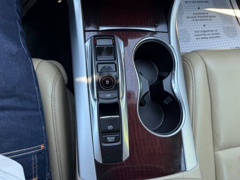 Used 2016 Acura TLX V6 FWD image 15