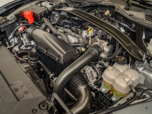 Used 2025 Ford Mustang Premium image 42