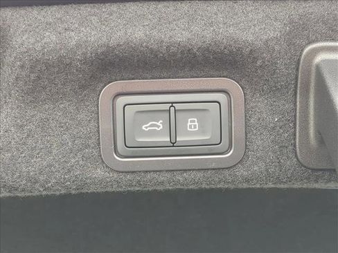 New 2026 Audi A6 Premium Plus AWD/4WD image 7