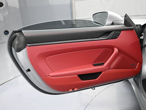 Certified 2024 Porsche 911 Carrera 4 GTS image 15