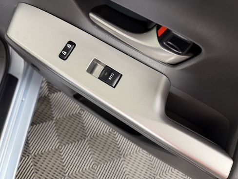 Used 2012 Toyota Prius V Five FWD image 42