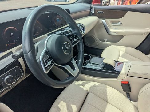 Used 2022 Mercedes-Benz A 220 image 17