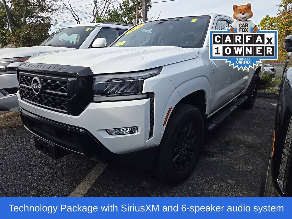 Used 2023 Nissan Frontier SV w/ Midnight Edition Package AWD/4WD image 2