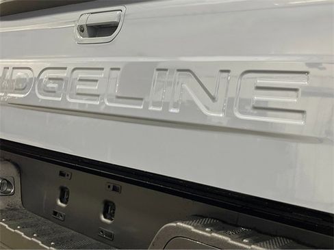 New 2026 Honda Ridgeline Black Edition image 11